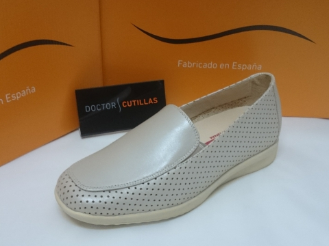 Zapato Doctor Cutillas Mod 76059 Platino