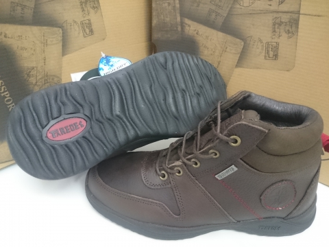Bota Paredes Mod TR419 MAO Pasaporte