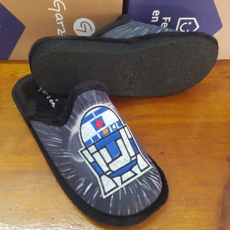 Zapatilla Garzón Invierno P340.246 Negro