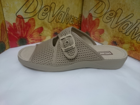 Zapatilla Señora De Valverde Mod 186 Arena Zapatilla Señora De Valverde Mod 186 Arena