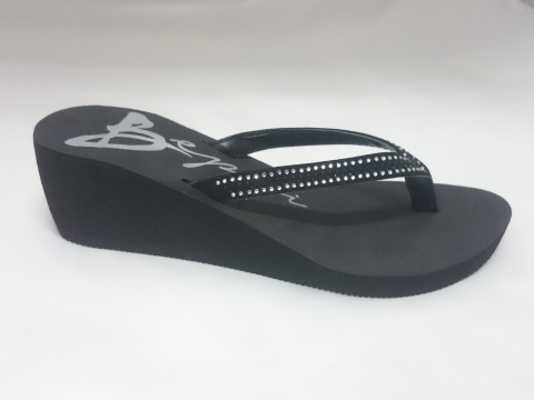 Chancla Beppi Mod Cuña Dedo Piedras