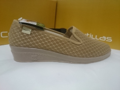 Zapatillas Señora Doctor Cutillas Mod 9223 Tostado 2