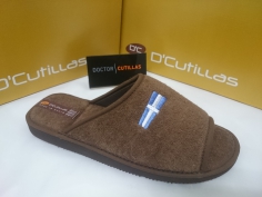 Zapatilla Doctor Cutillas Mod 12253 Marrón