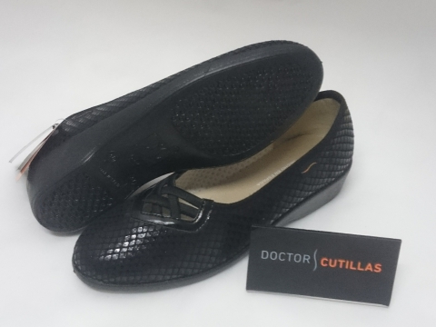 Zapato Señora Doctor Cutillas Mod 6331 Negro